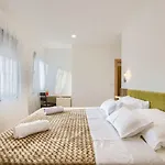 K&t Sea Side Luxury Gæstehus Pula